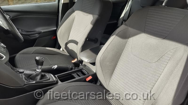 ford-focus-titanium-estate-2016